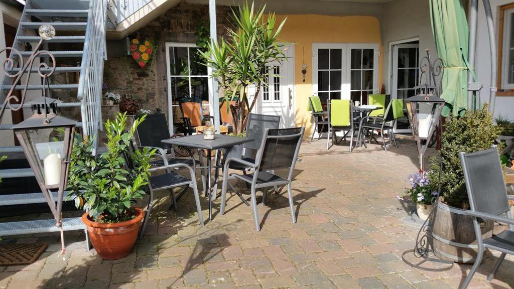Bio-Ferienweingut Leyendecker Kattenes Exterior foto