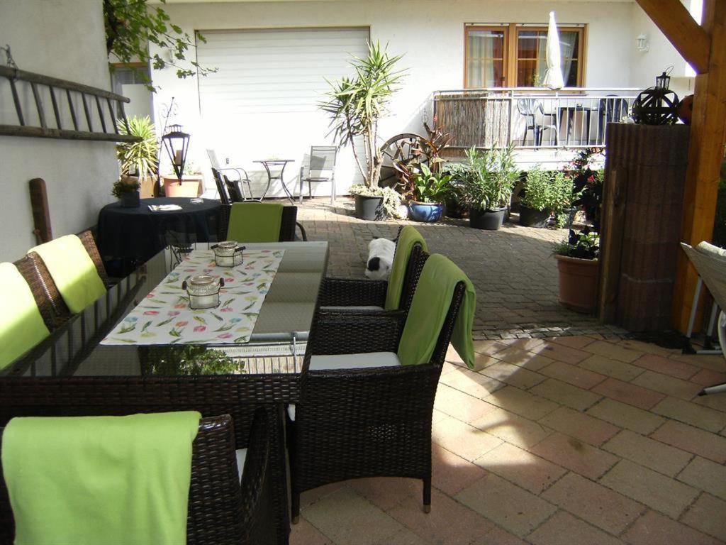 Bio-Ferienweingut Leyendecker Kattenes Exterior foto